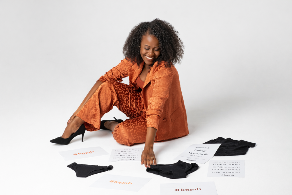 Image fondatrice assise